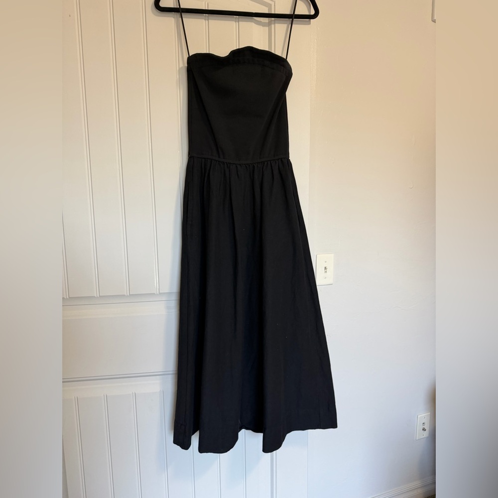 Sincerely Jules Classic Black Ribbed Tee - Picture 2 of 3